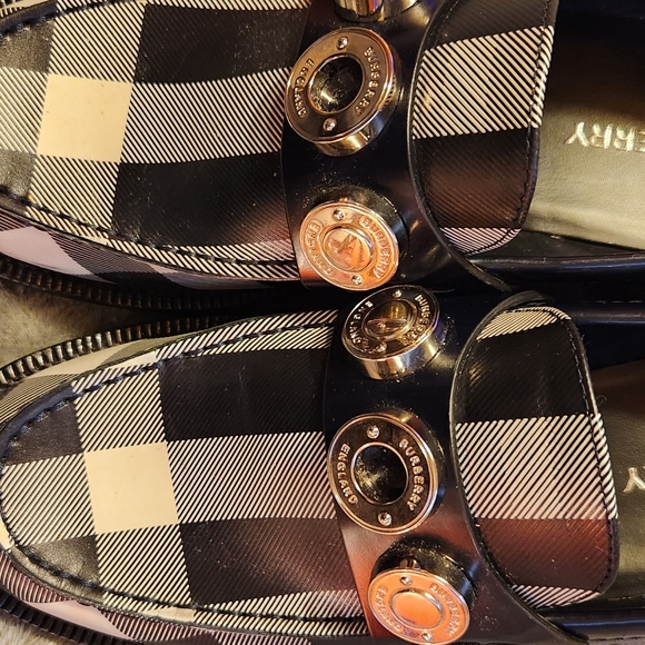 Authentic Burberry Broadbrook checker charcoal studded loafers - Picture 6 of 7